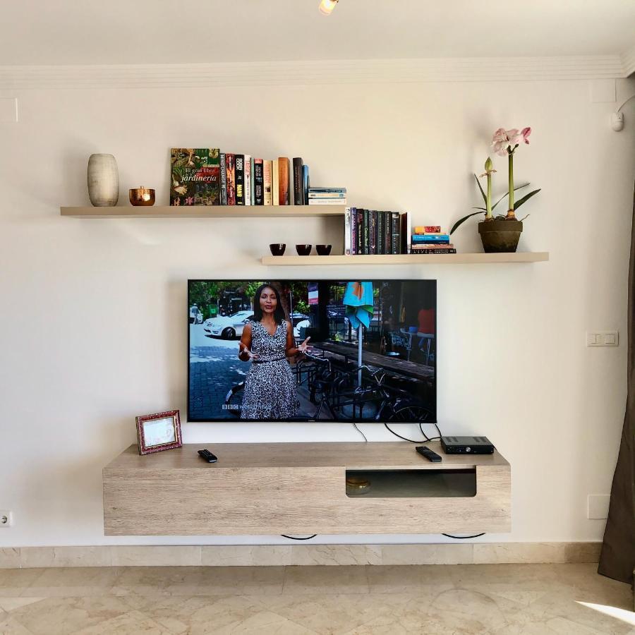 D12 Espectacular Y Moderno Apartamento En Primera Linea - Estepona - Sinfonia Del Mar Esterno foto